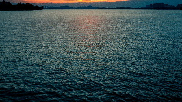 「水患讓中國軍隊無力化」洞庭湖女神述說中國水災的真相 「水患讓中國軍隊無力化」洞庭湖女神述說中國水災的真相